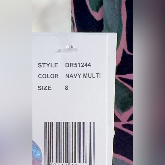 Donna Rocco Vibrant Floral Dress - Size 8: Perfect for a Stylish, Unique Look! - Picture 15 of 15